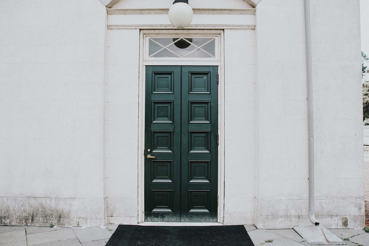 grey black door rug placed near black entrance door philadelphia